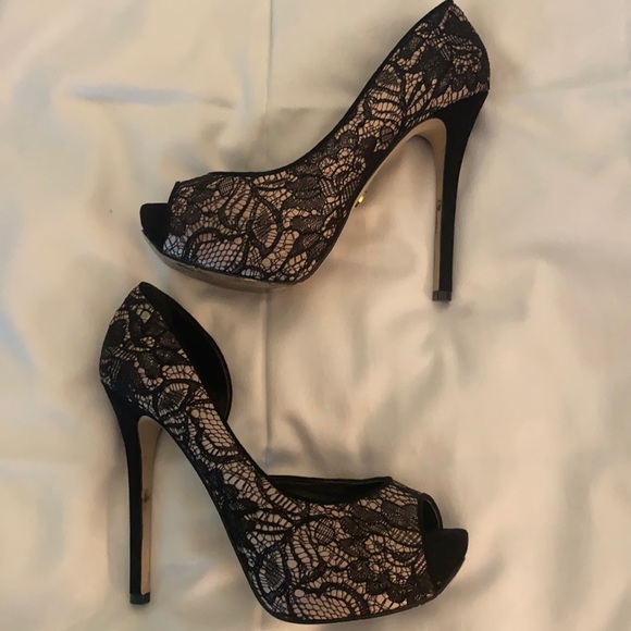 Bebe black lace heels. Size 8. Worn twice. - Picture 1 of 7